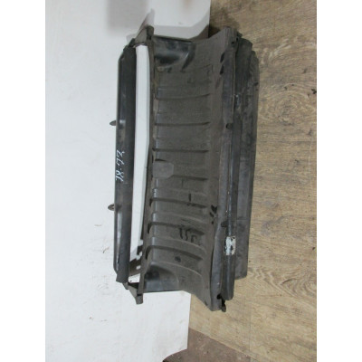  Диффузор вентилятора к  Land Rover  Discovery,  2005