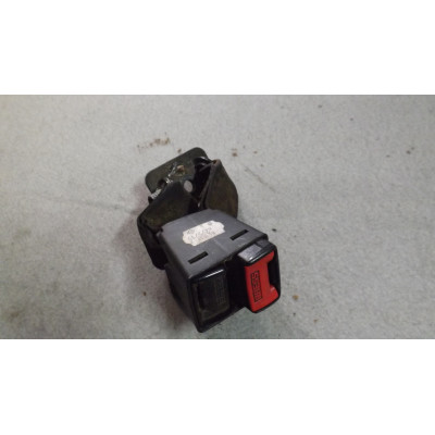  Замок ремня безопасности к  Renault  Laguna,  1997