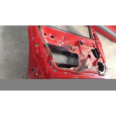  Дверь передняя левая к  Renault  Megane,  1998