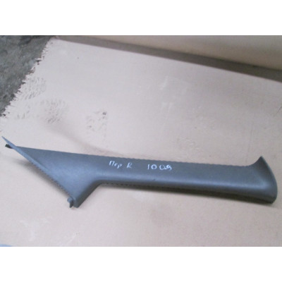  Обшивка стойки передней правой к  Dodge  Grand Caravan,  2002