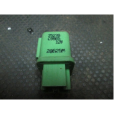  Реле (прочие) к  Nissan  Primera,  1993