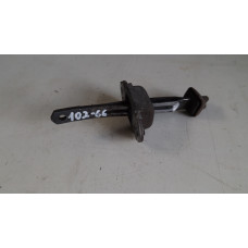  Ограничитель открывания двери задней к  Nissan  Sunny,  1993