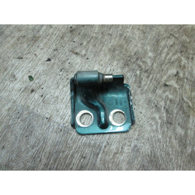  Петля двери к  Fiat  Brava,  1998