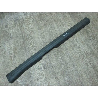  Накладка на порог к  Daewoo  Lanos,  1999