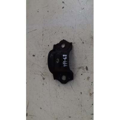  Крепление втулки стабилизатора к  Audi  100,  1988