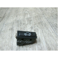  Кнопка открытия багажника к  BMW  7 E38,  1999
