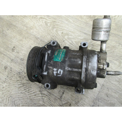  Компрессор кондиционера к  Renault  Kangoo,  2003