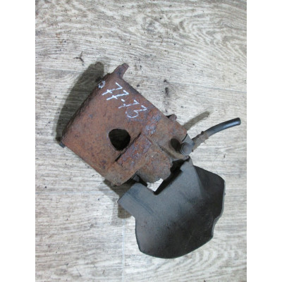  Суппорт передний правый к  Volkswagen  Golf,  1996