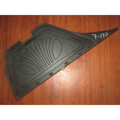  Бардачок к  Daewoo  Nubira,  2000