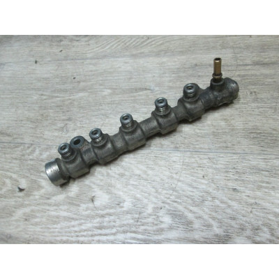  Топливная рампа к  Renault  Espace,  2004