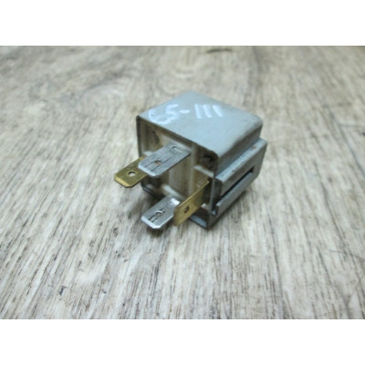 Реле (прочие) к  Skoda  Favorit,  1995