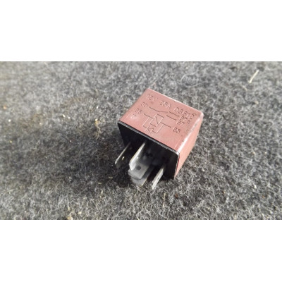  Реле (прочие) к  Renault  Megane,  1998