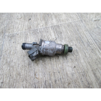  Форсунка к  Mazda  323,  1994