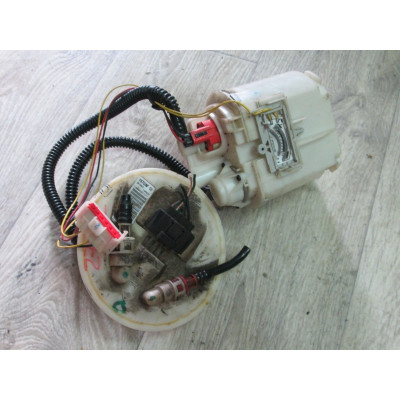  Колба в бак к  Ford  Focus,  2000