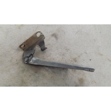  Петля крышки багажника к  Nissan  Primera,  1997