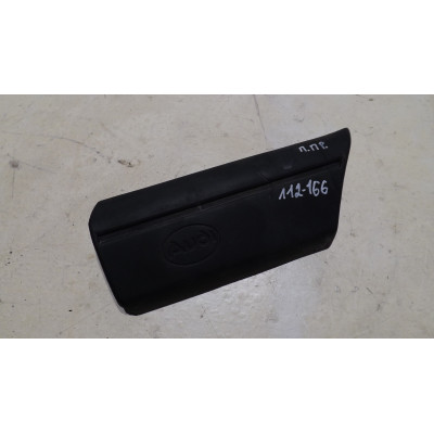  Молдинг крыла переднего правого к  Audi  100,  1986