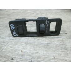  Кнопка (выключатель) к  Mitsubishi  Carisma,  1999