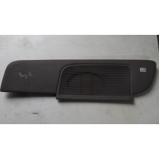  Пластик багажника к  Dodge  Grand Caravan,  2002