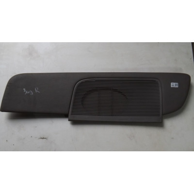  Пластик багажника к  Dodge  Grand Caravan,  2002