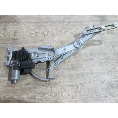  Стеклоподъемник электрический передний правый к  Opel  Astra,  2000