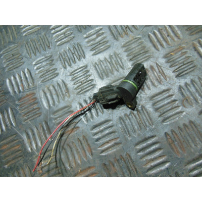  Датчик детонации к  Nissan  Primera,  2001