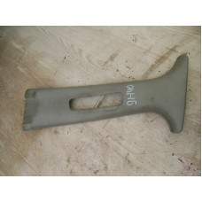  Обшивка стойки центральной левой к  Nissan  Primera,  1998