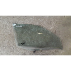  Стекло двери передней правой к  Nissan  Primera,  1997