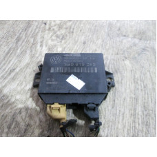  Блок управления парктрониками к  Volkswagen  Passat,  2002