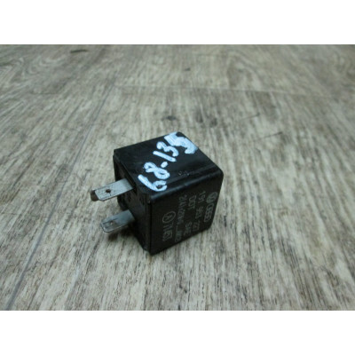 Реле (прочие) к  Audi  100,  1989