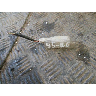 Фонарь салона (плафон) к  Fiat  Punto,  2001