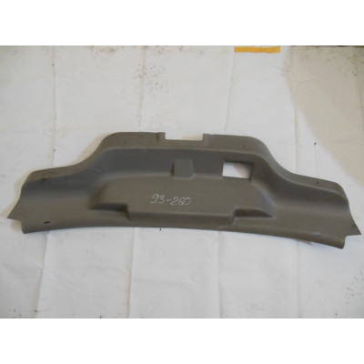  Обшивка крышки багажника к  Alfa Romeo  146,  1999