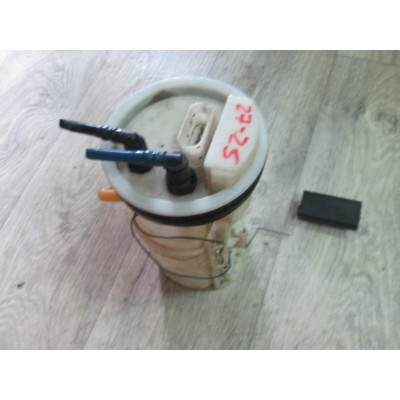  Колба в бак к  Audi  A6,  2000