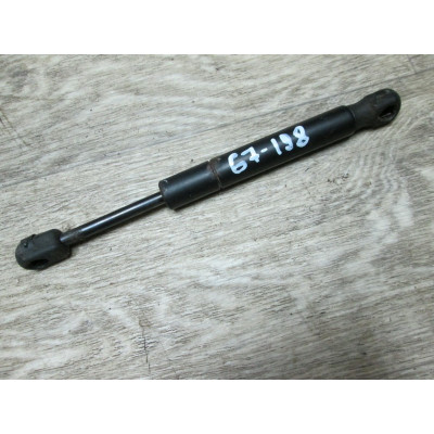  Амортизатор крышки багажника (3-5 двери) к  Porsche  Cayenne,  2008