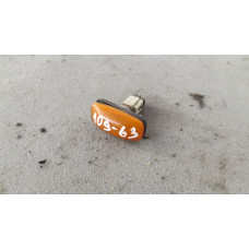  Повторитель передний правый к  Nissan  Primera,  1997