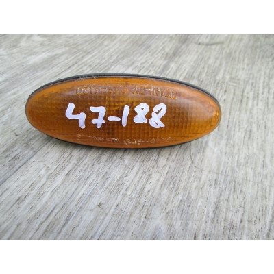  Повторитель передний правый к  Mazda  323,  1998