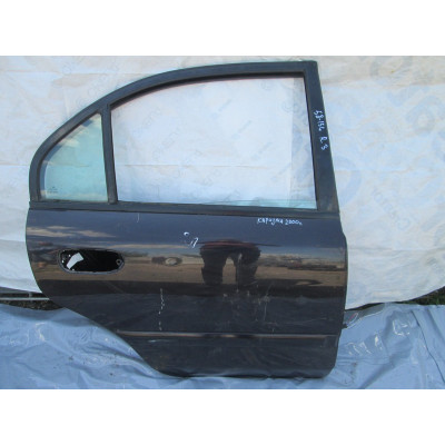  Дверь задняя правая к  Mitsubishi  Carisma,  2000