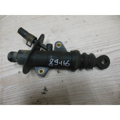  Цилиндр сцепления главный к  Ford  Mondeo,  1995