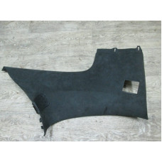  Обшивка двери задней левой (дверная карта) к  Volkswagen  Golf,  1995