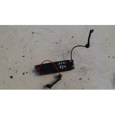  Усилитель антенны к  Audi  100,  1988