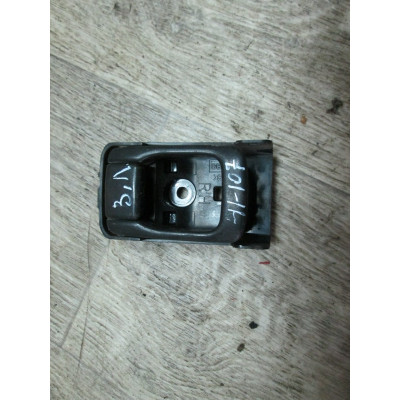  Ручка внутренняя задняя левая к  Nissan  Sunny,  1993