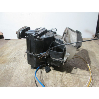  Корпус отопителя (печки) к  Volkswagen  Golf,  1995