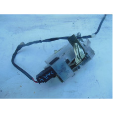  Замок двери задней левой к  Mazda  323,  1997