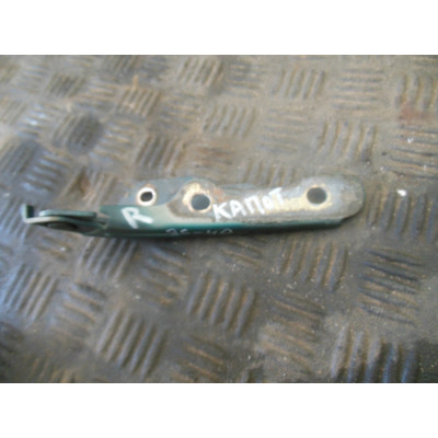  Петля капота правая к  Daewoo  Lanos,  1998