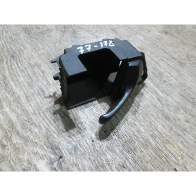  Ручка внутренняя передняя левая к  Volkswagen  Golf,  1996