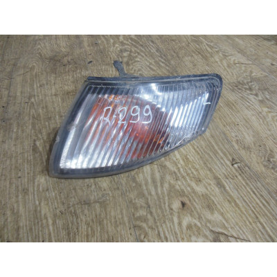  Поворотник левый к  Mazda  626,  1999