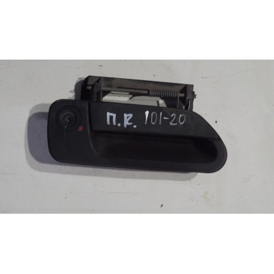  Ручка наружная передняя правая к  Citroen  Xantia,  1996