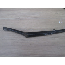  Щеткодержатель (поводок стеклоочистителя, дворник) к  BMW  3 E46,  1998