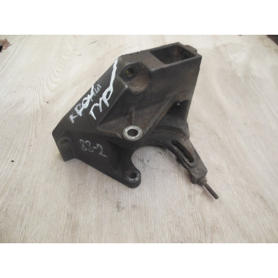  Кронштейн гидроусилителя к  Renault  Megane,  1997