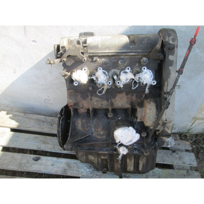  Двигатель к  Volkswagen  Golf,  1995