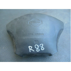  Подушка безопасности водителя к  Nissan  Primera,  1998